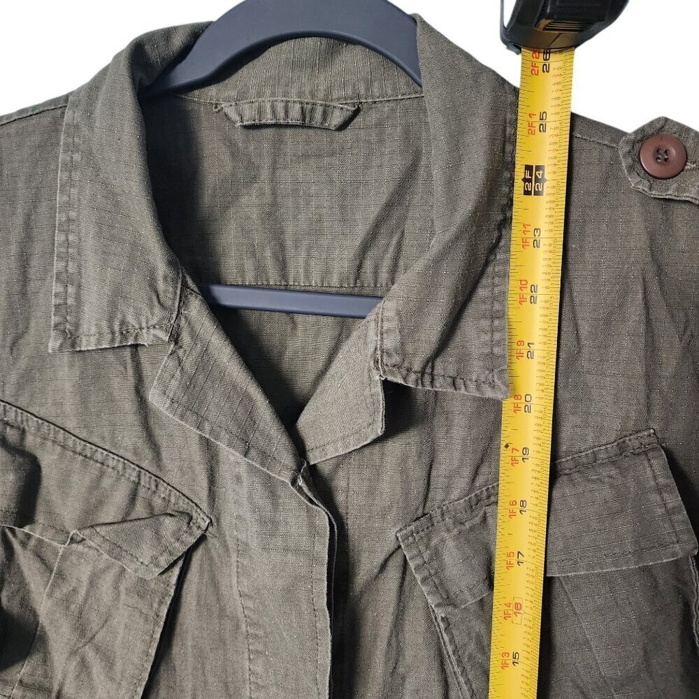 Military-Inspired Size Medium Distressed Cargo Utility Jacket - Picture 6 of 6
